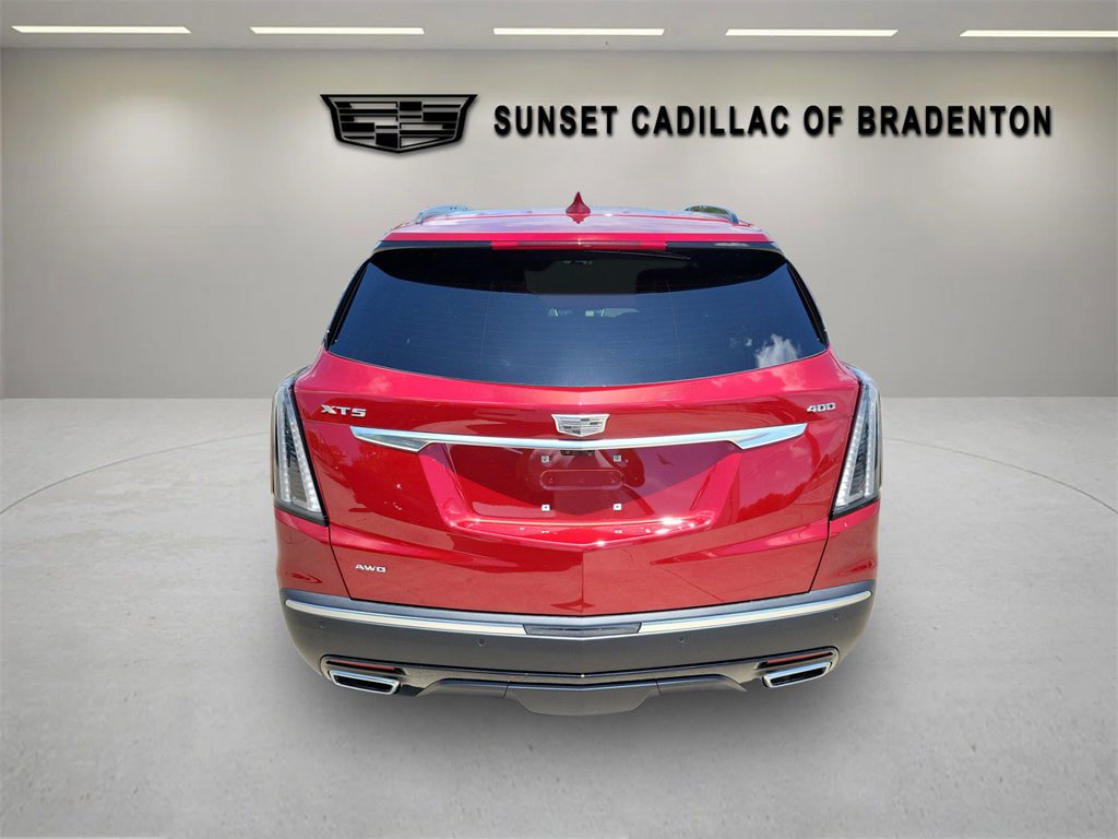 New 2026 Cadillac XT5 Sportv w/ LPO, Red Accent Package AWD/4WD image 5