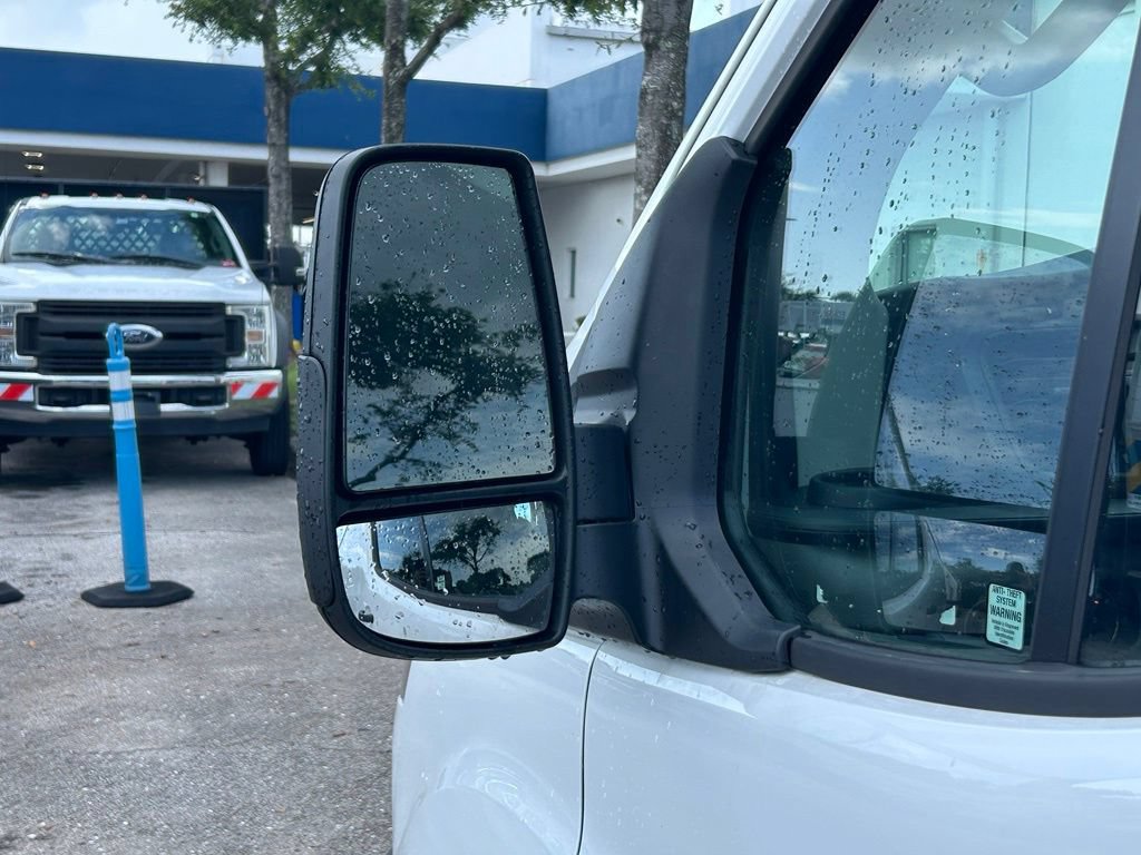 New 2026 Ford Transit 150 Low Roof w/ Load Area Protection Package RWD image 15