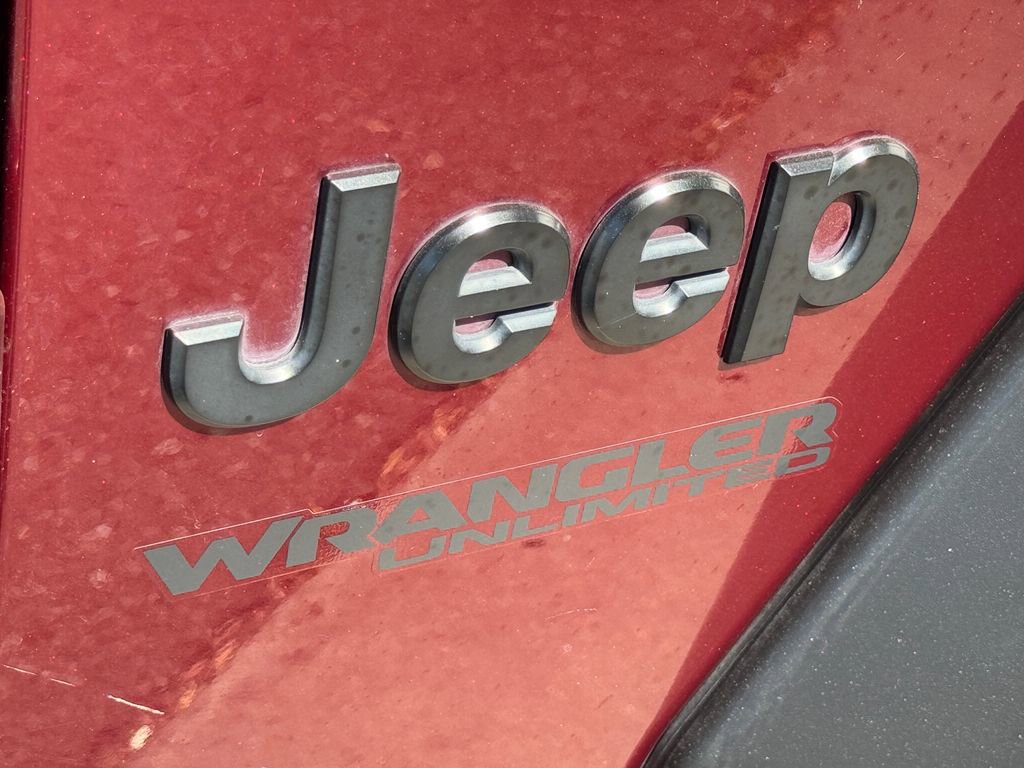 Used 2022 Jeep Wrangler Unlimited Sport image 18