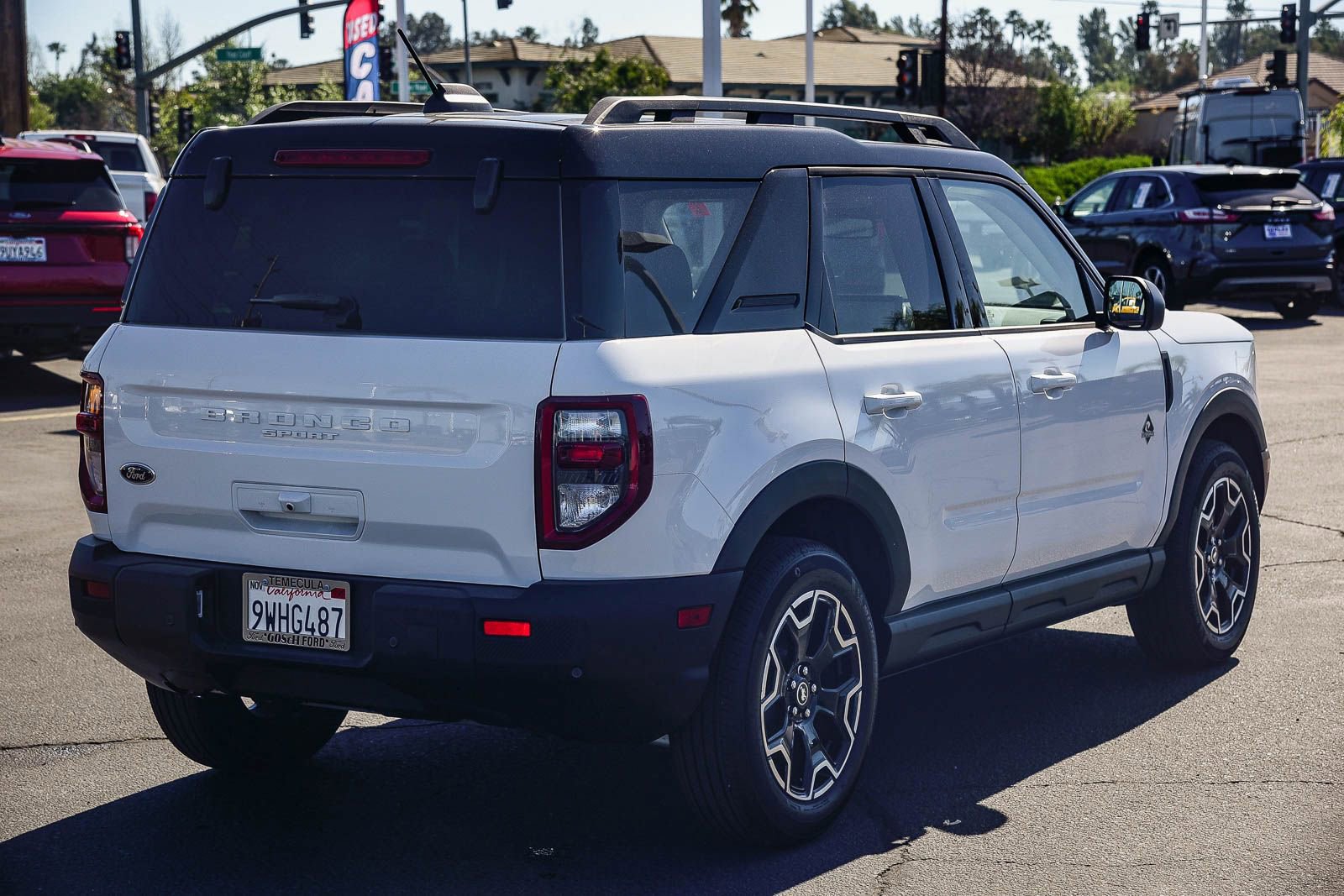 Used 2025 Ford Bronco Sport Outer Banks image 4