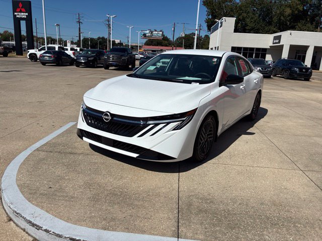 Used 2027 Nissan Sentra SV w/ Floor Mat Package FWD image 3