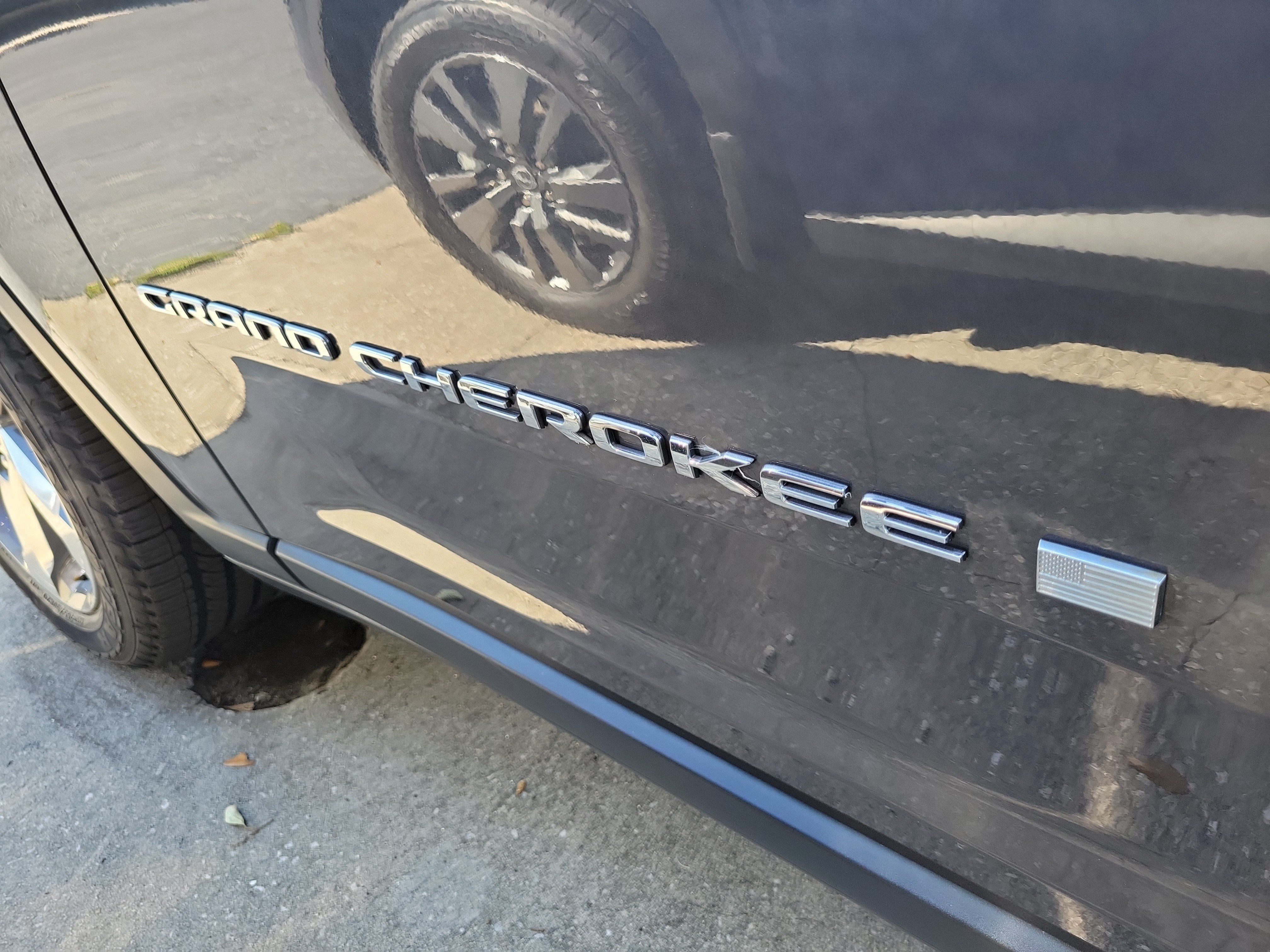 Used 2021 Jeep Grand Cherokee L Limited w/ Trailer Tow Package AWD/4WD image 9