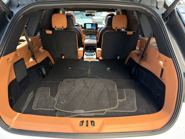 Used 2025 Lincoln Aviator Black Label image 50