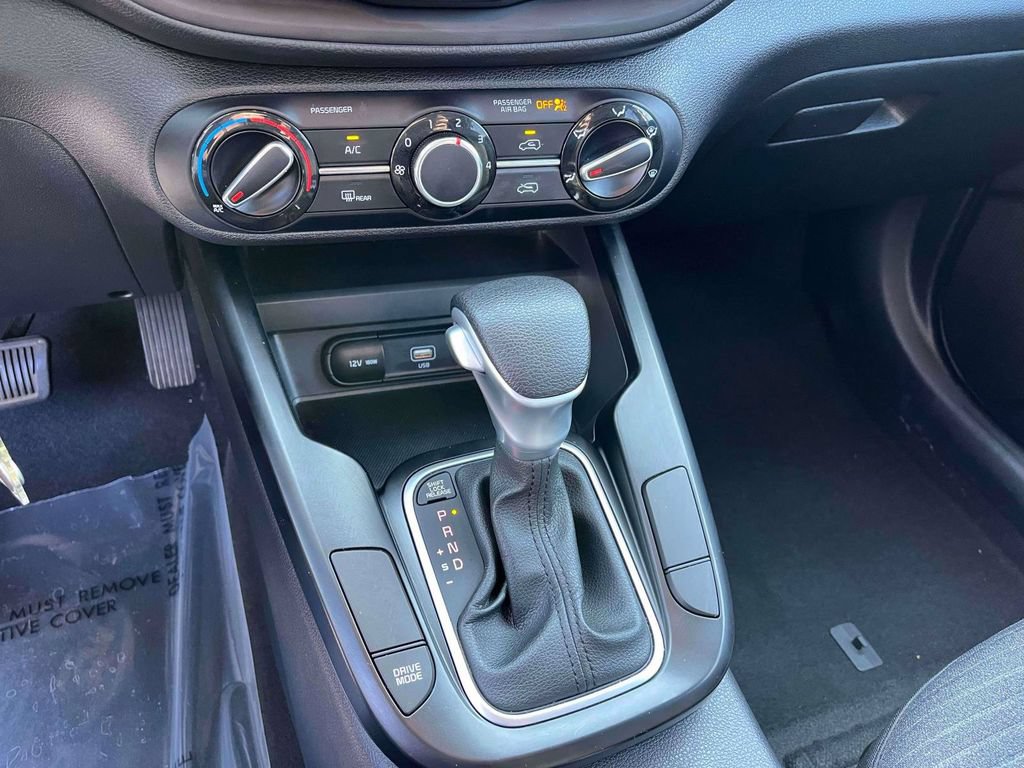 Used 2020 Kia Soul S FWD image 19
