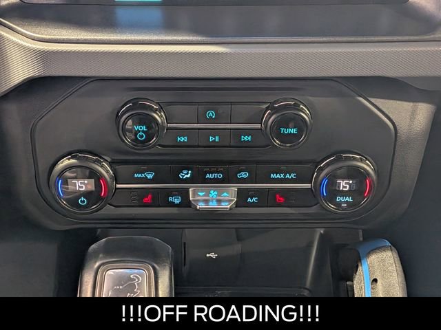 Used 2024 Ford Bronco Black Diamond w/ Sasquatch Package image 28