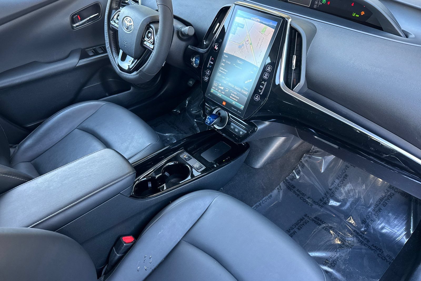 Used 2020 Toyota Prius Prime Limited FWD image 17