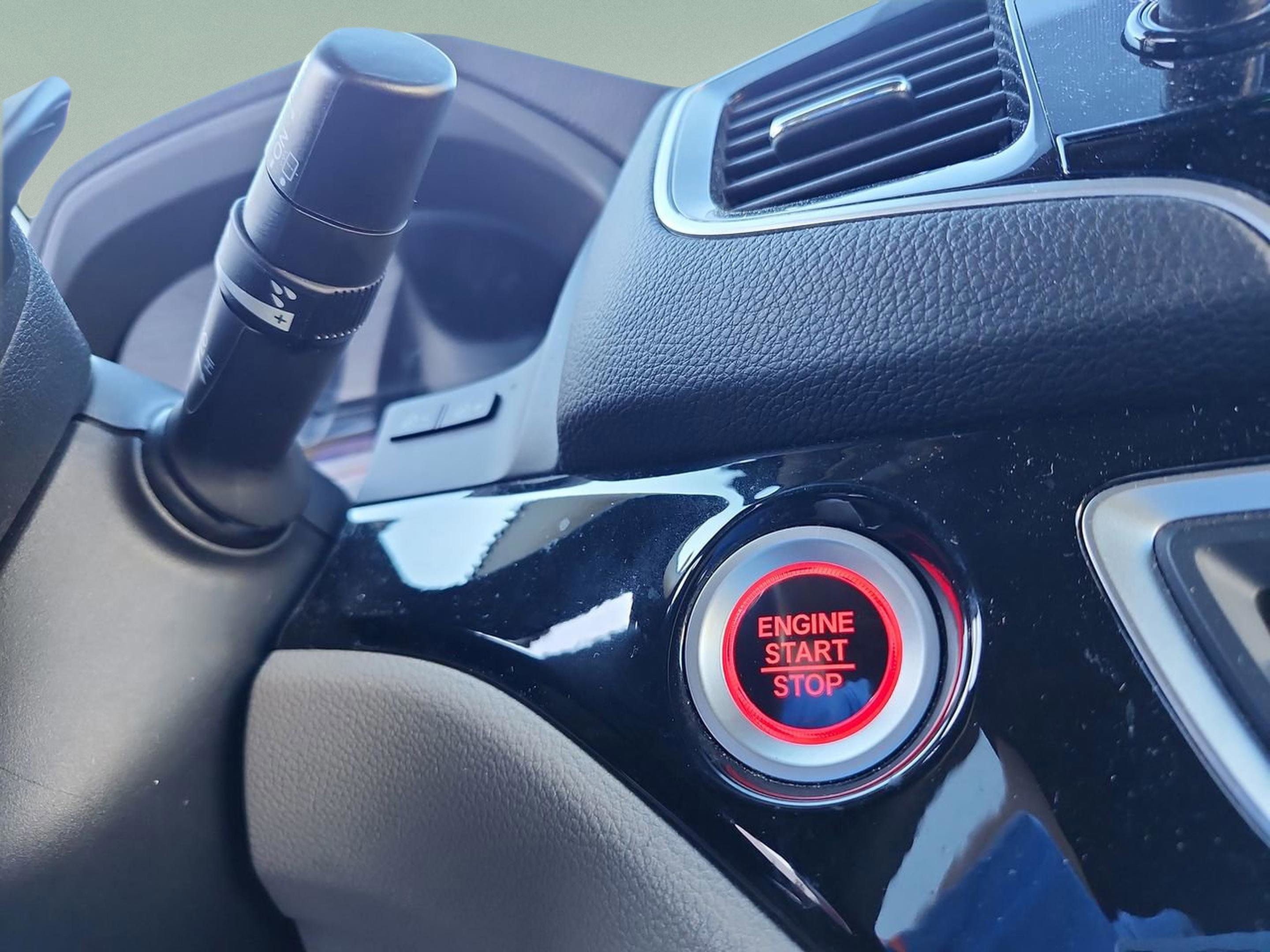 Used 2021 Honda Pilot Touring image 25