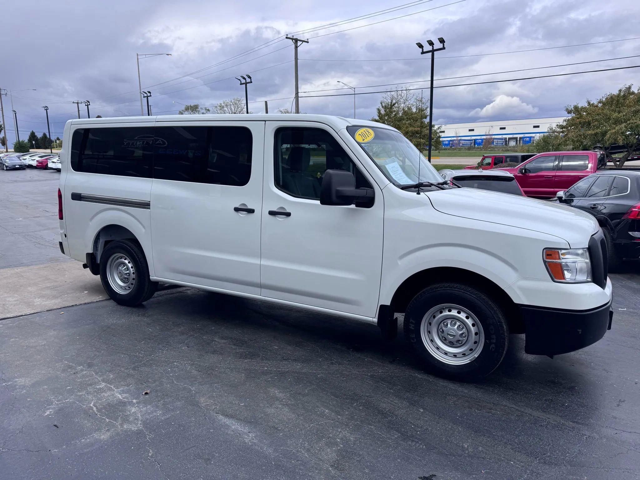 Used 2018 Nissan NV 3500 S image 6