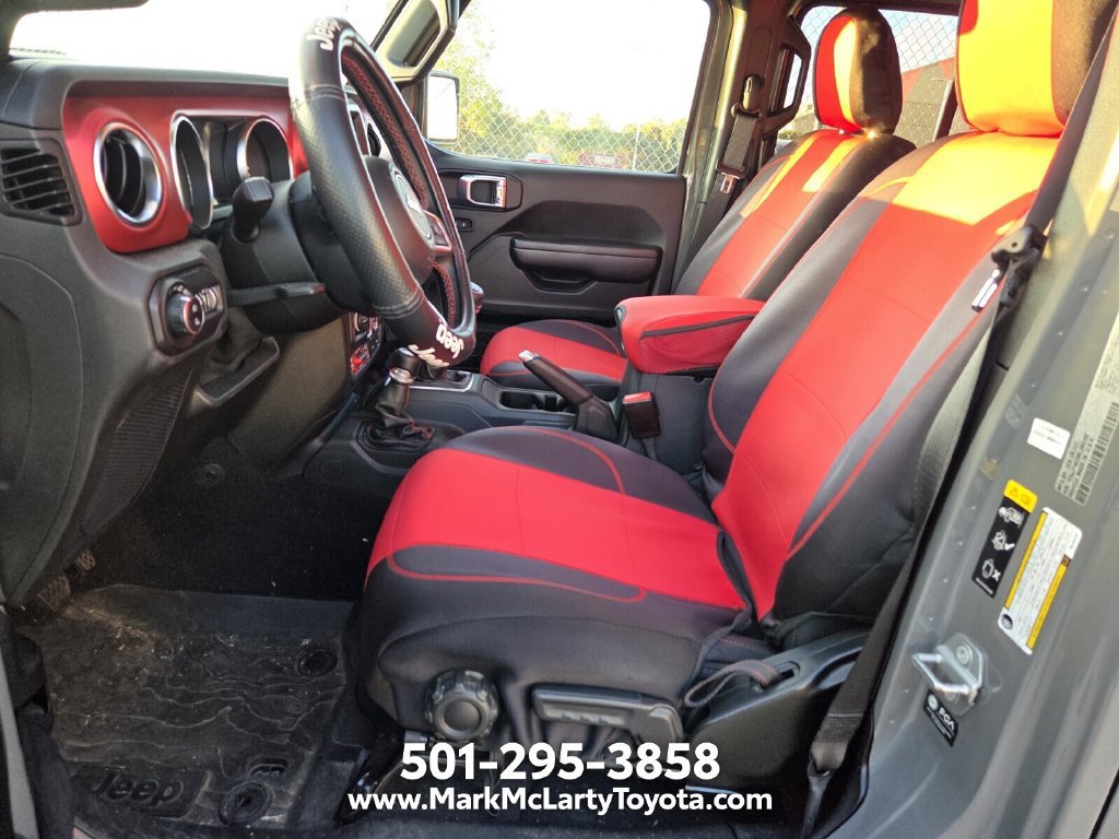 Used 2021 Jeep Gladiator Rubicon w/ Trailer Tow Package AWD/4WD image 8