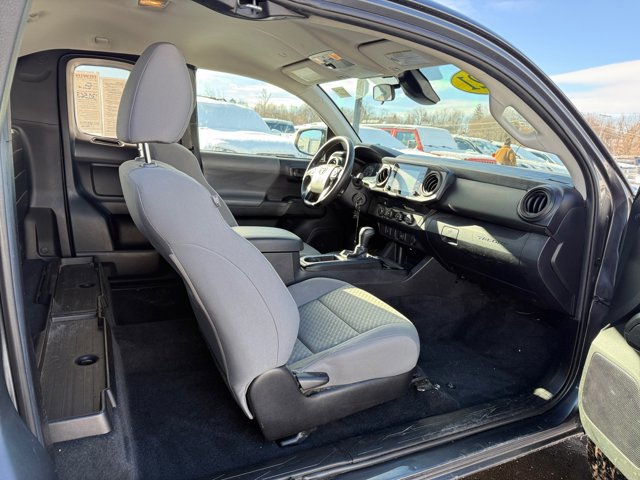Certified 2021 Toyota Tacoma SR image 18