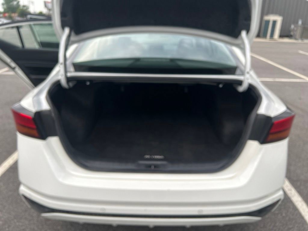 Certified 2025 Nissan Altima 2.5 SV FWD image 21