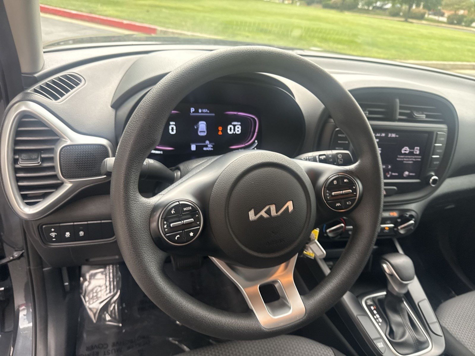 Used 2024 Kia Soul LX w/ Option Group 015 FWD image 16