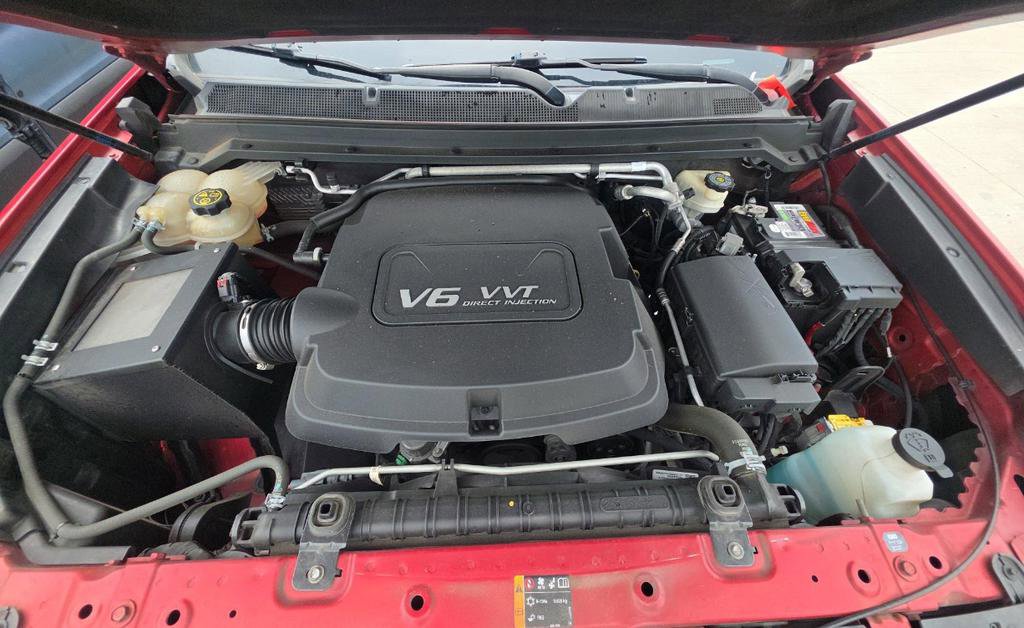 Used 2016 Chevrolet Colorado Z71 AWD/4WD image 9