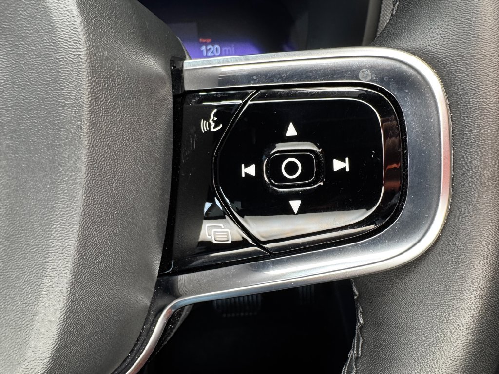 Used 2023 Polestar Polestar 2 w/ Pilot Pack AWD/4WD image 16