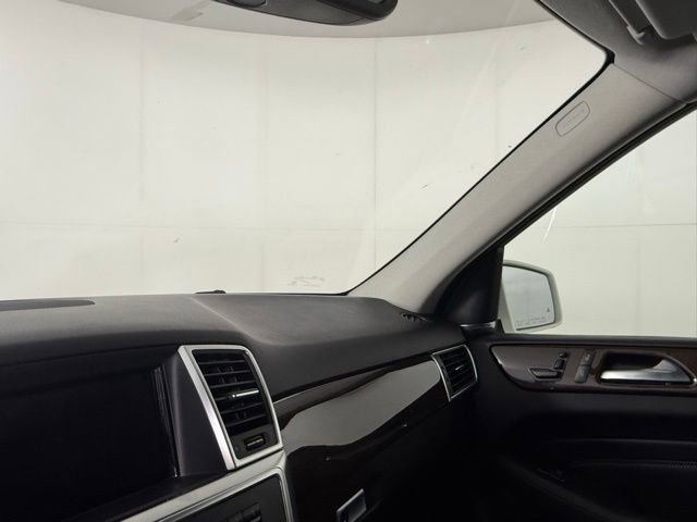 Used 2015 Mercedes-Benz ML 350 4MATIC image 22