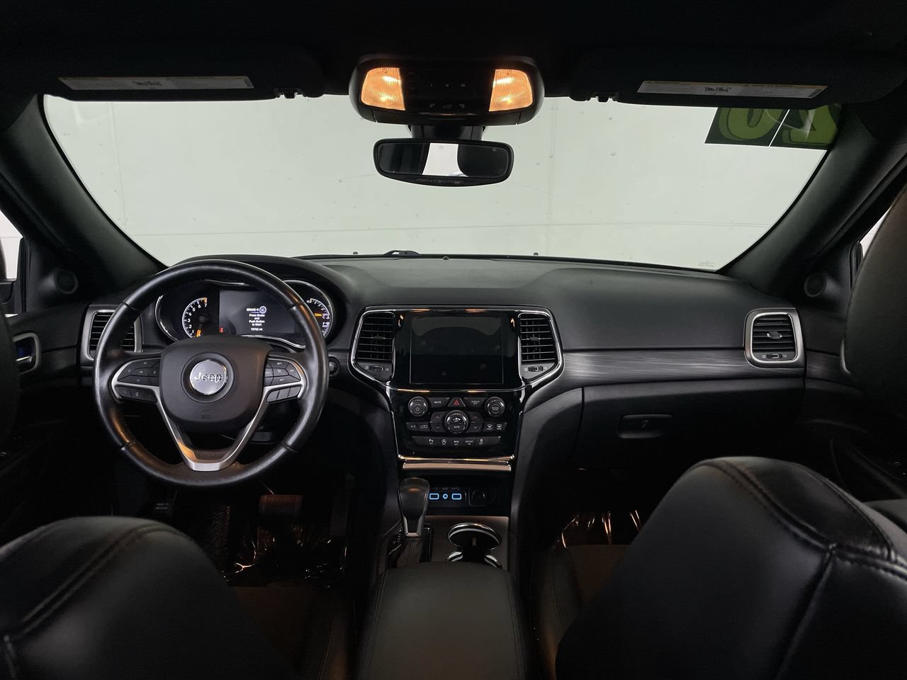 Used 2020 Jeep Grand Cherokee Altitude AWD/4WD image 26
