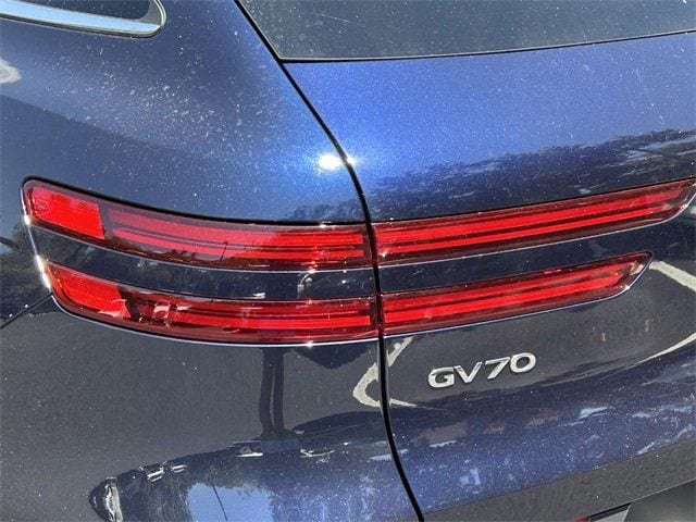 New 2026 Genesis GV70 2.5T Select AWD/4WD image 16