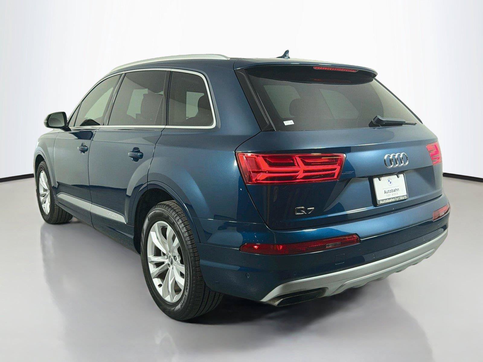 Used 2019 Audi Q7 3.0T Premium Plus w/ Premium Plus Package AWD/4WD image 7