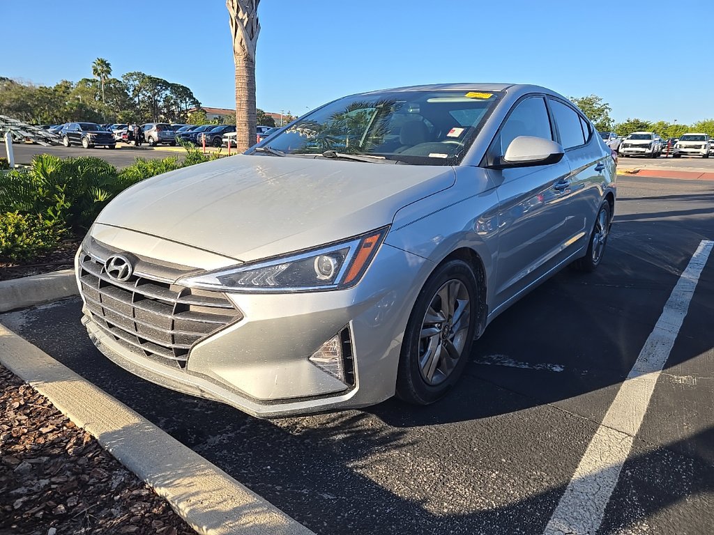 Used 2019 Hyundai Elantra SEL FWD image 4