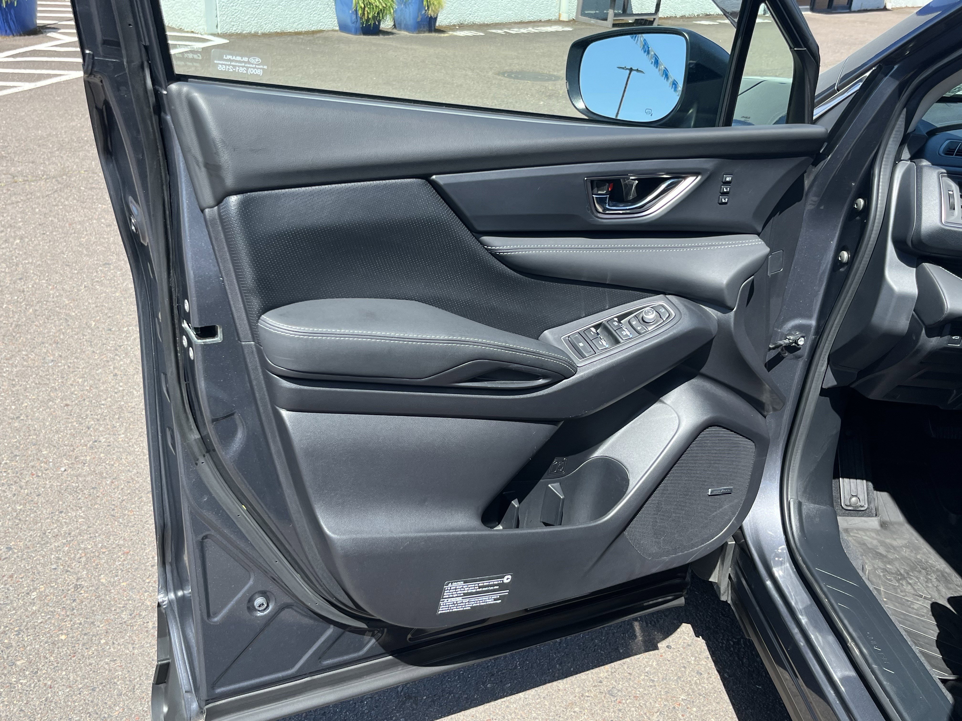 Used 2024 Subaru Ascent Limited w/ Technology Package AWD/4WD image 16