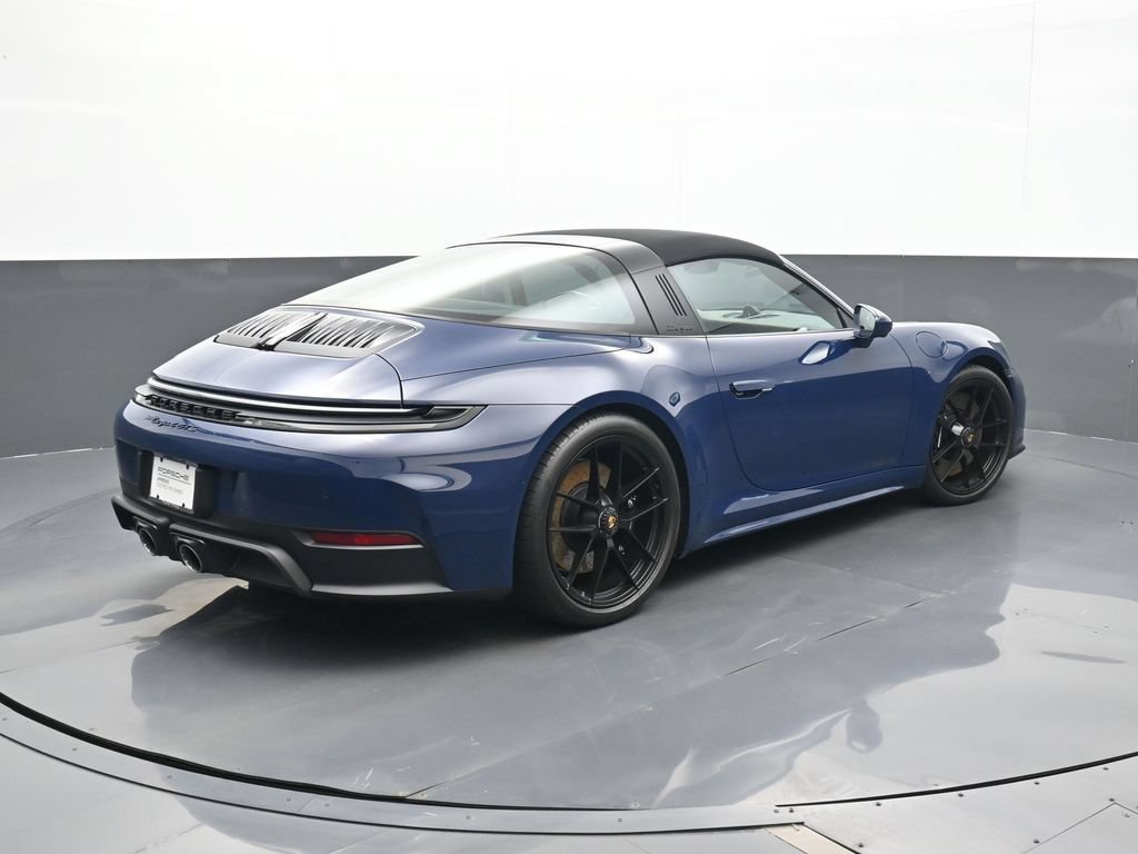 Certified 2026 Porsche 911 Targa 4 GTS AWD/4WD image 19