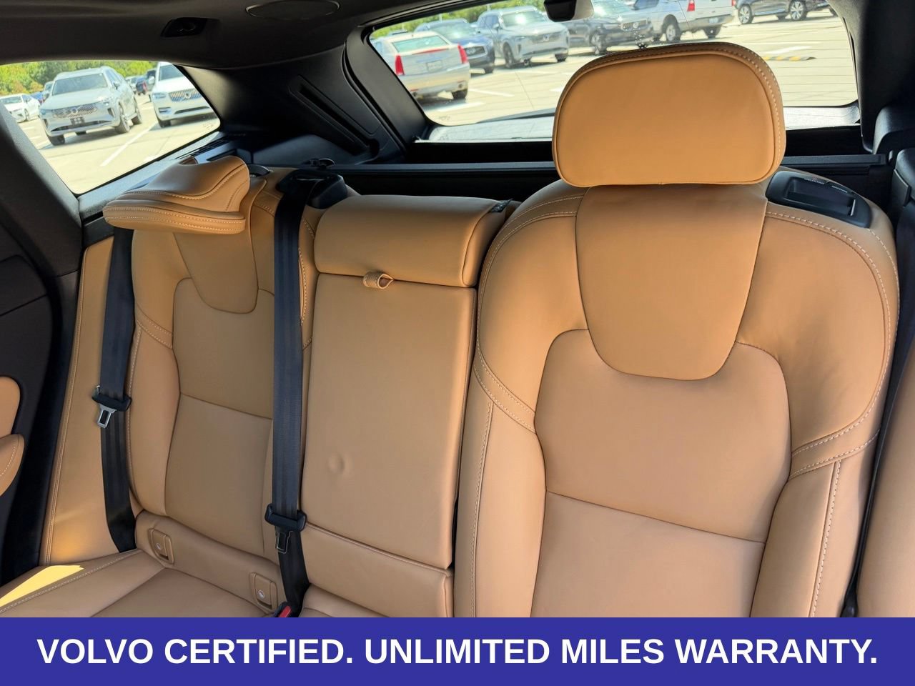 Certified 2025 Volvo XC60 B5 Ultra w/ Protection Package Premier AWD/4WD image 34