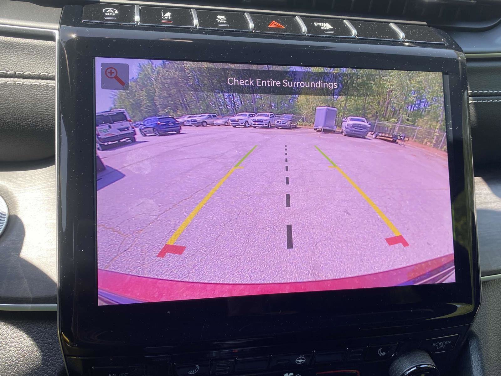 New 2025 Jeep Grand Cherokee Limited w/ Black Appearance Package image 7