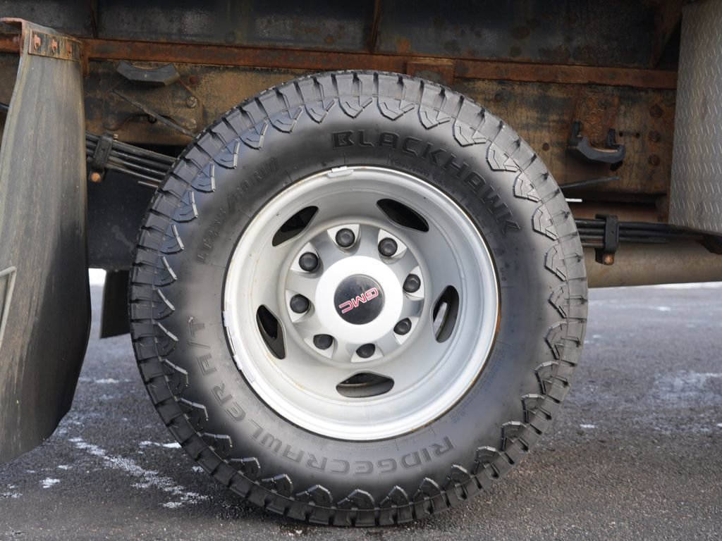 Used 2022 GMC Sierra 3500 Pro w/ Convenience Package image 11