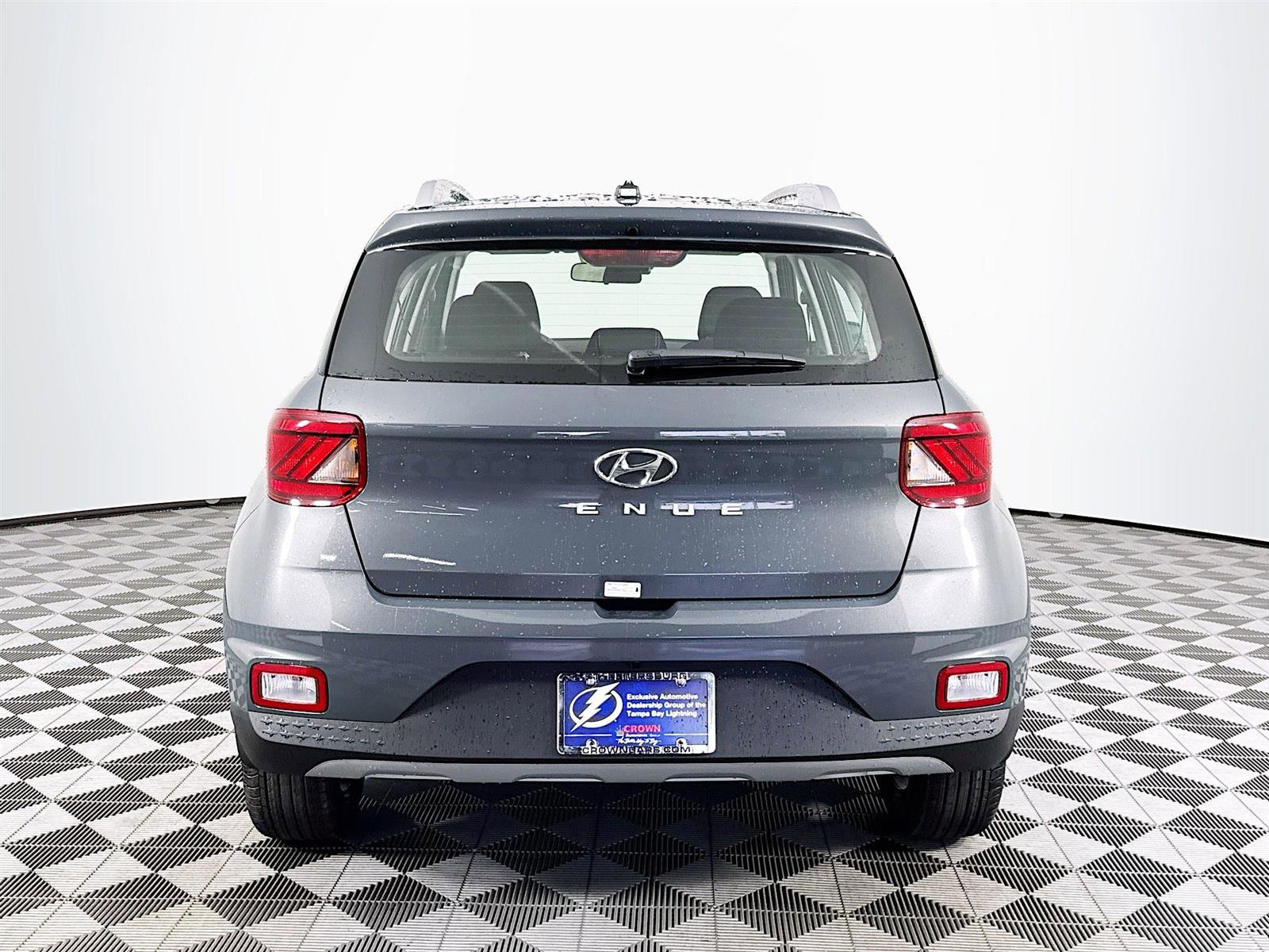 New 2025 Hyundai Venue SEL image 6