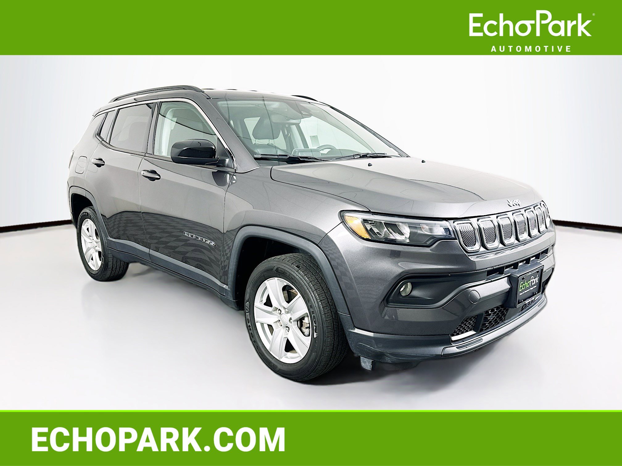 Used 2022 Jeep Compass Latitude AWD/4WD image 1
