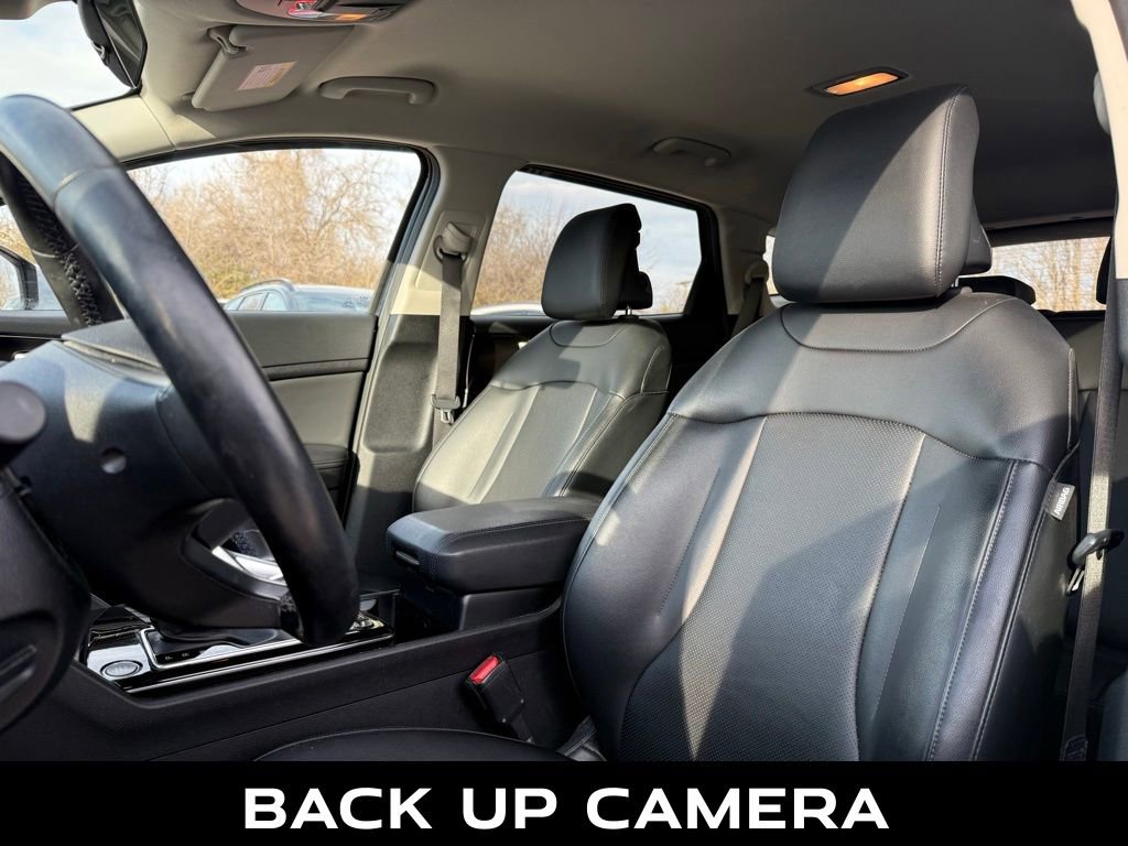 Certified 2023 Kia Sportage EX image 8