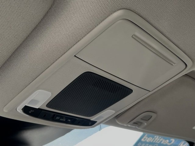 Certified 2025 Honda Pilot EX-L image 32