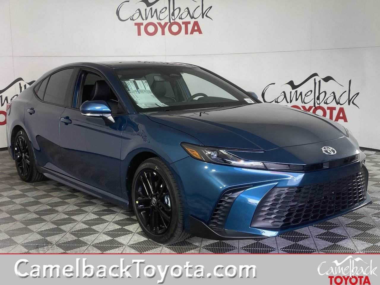 New 2026 Toyota Camry SE FWD image 1