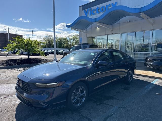 Certified 2024 Honda Accord EX-L image 1