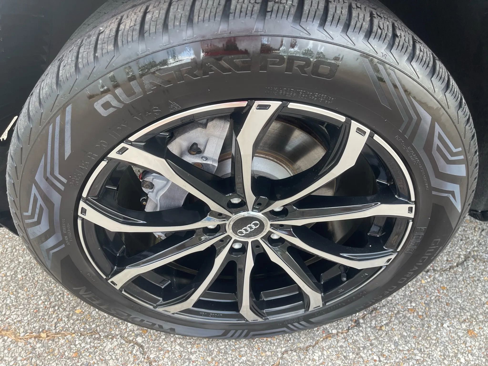 Used 2015 Audi Q7 TDI Prestige w/ Prestige Package image 9