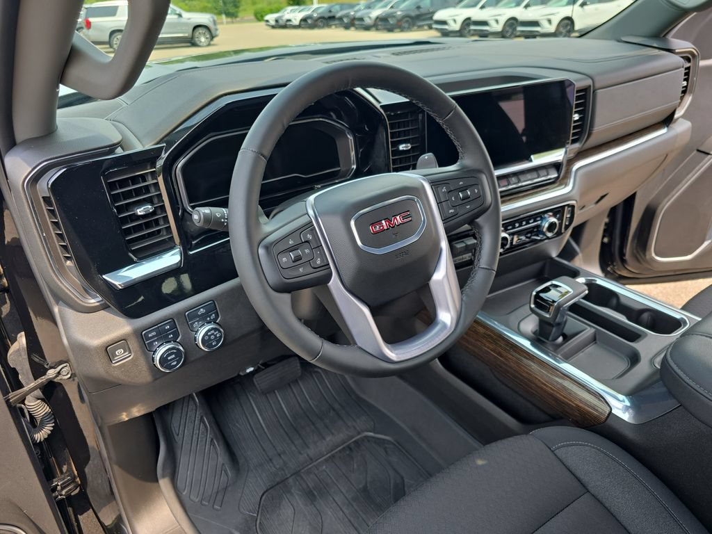 Certified 2025 GMC Sierra 1500 Elevation AWD/4WD image 16