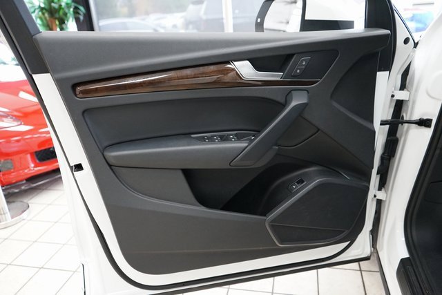 Used 2019 Audi Q5 2.0T Premium image 22