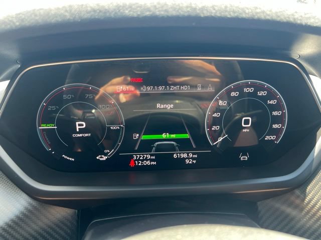 Used 2022 Audi RS e-tron GT w/ Year 1 Package AWD/4WD image 7
