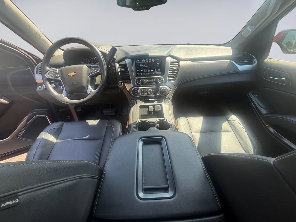 Used 2020 Chevrolet Tahoe LT w/ Luxury Package AWD/4WD image 13