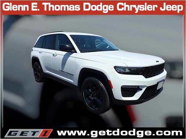 Used 2023 Jeep Grand Cherokee Limited w/ Black Appearance Package RWD video 1