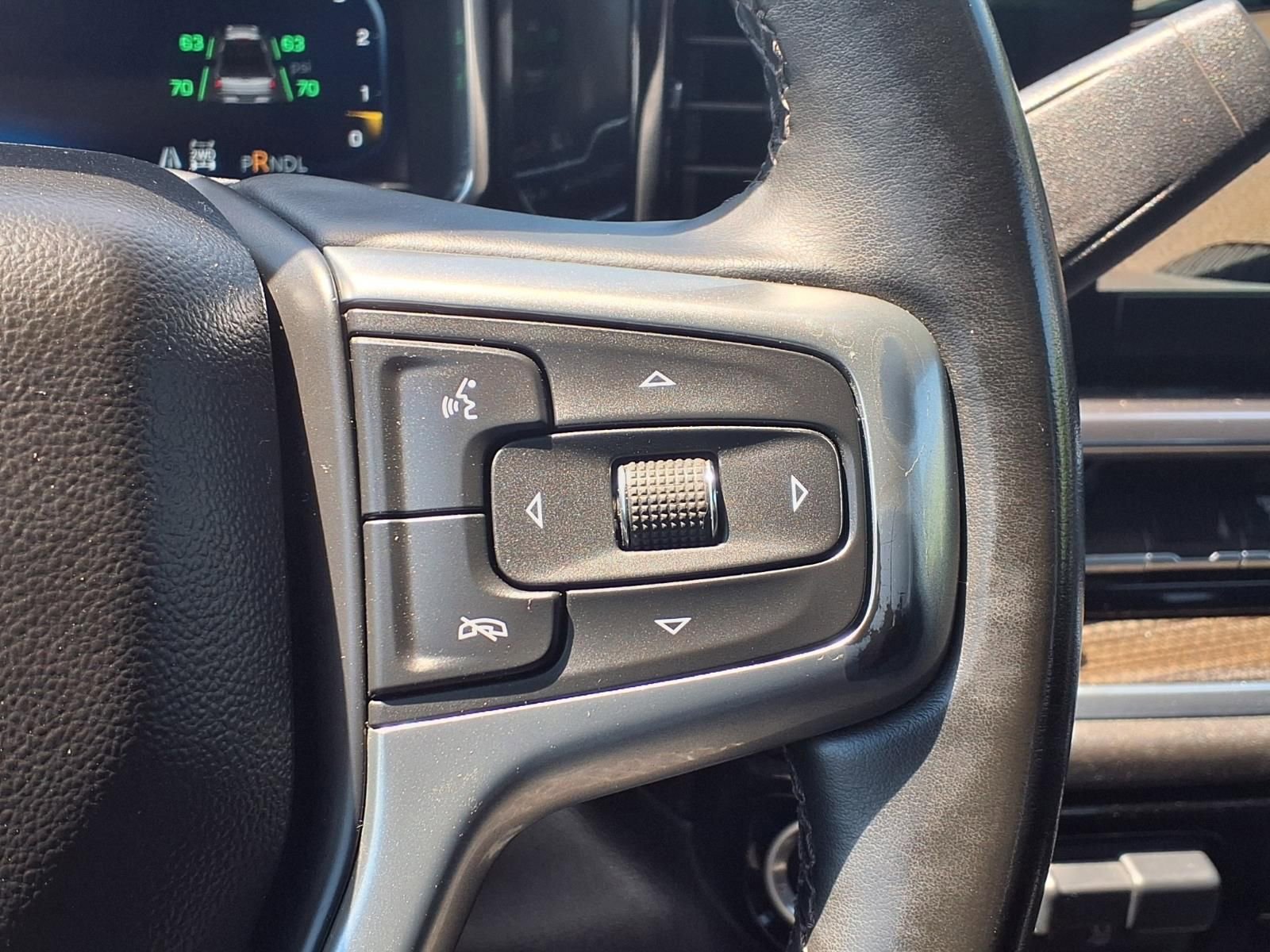 Used 2024 Chevrolet Silverado 2500 LT AWD/4WD image 15