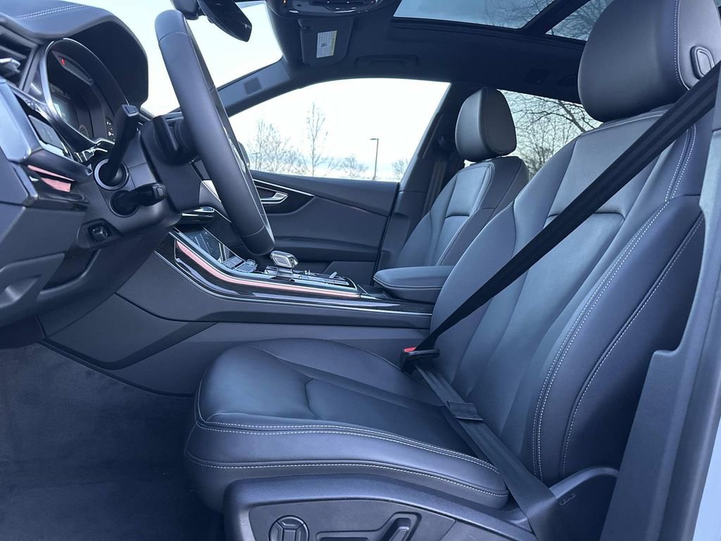 New 2026 Audi Q8 Premium image 26
