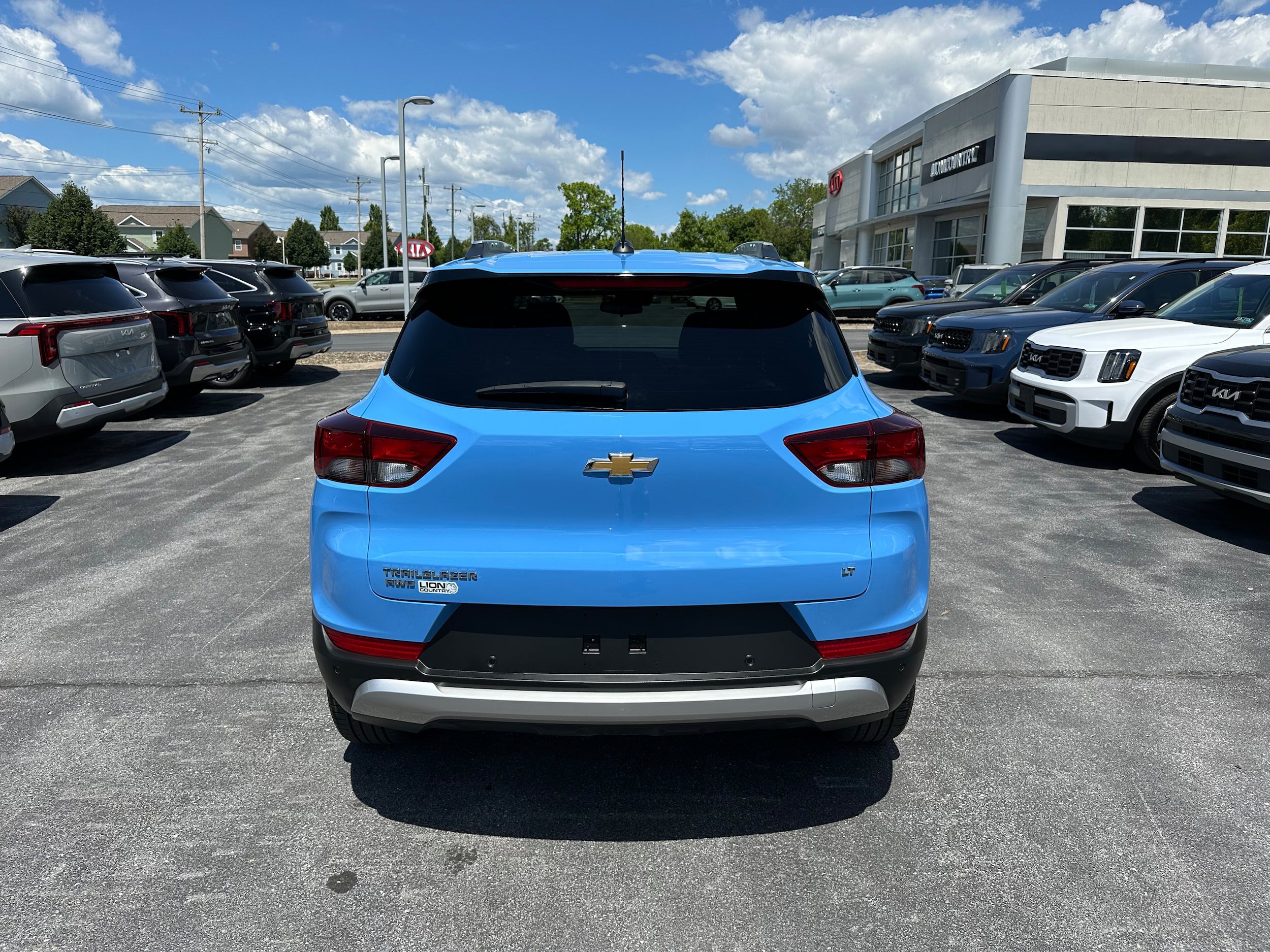 Used 2024 Chevrolet TrailBlazer LT w/ LT Cold Weather Package AWD/4WD image 6