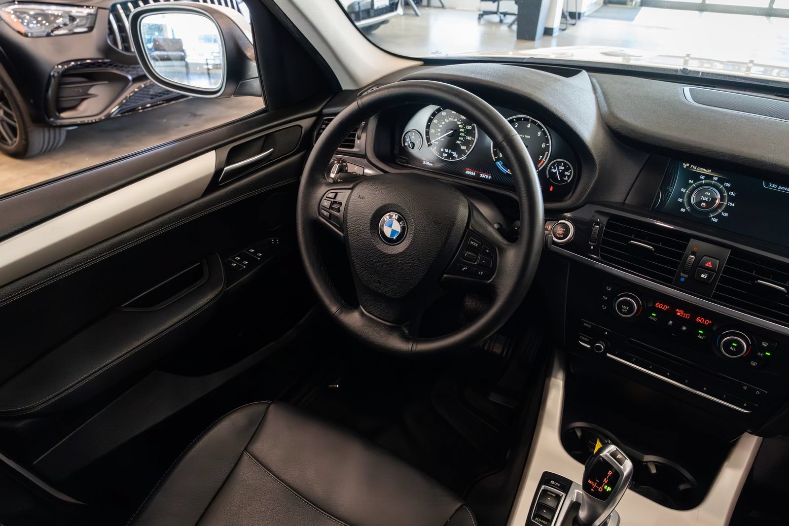 Used 2014 BMW X3 xDrive28i w/ Technology Package AWD/4WD image 10