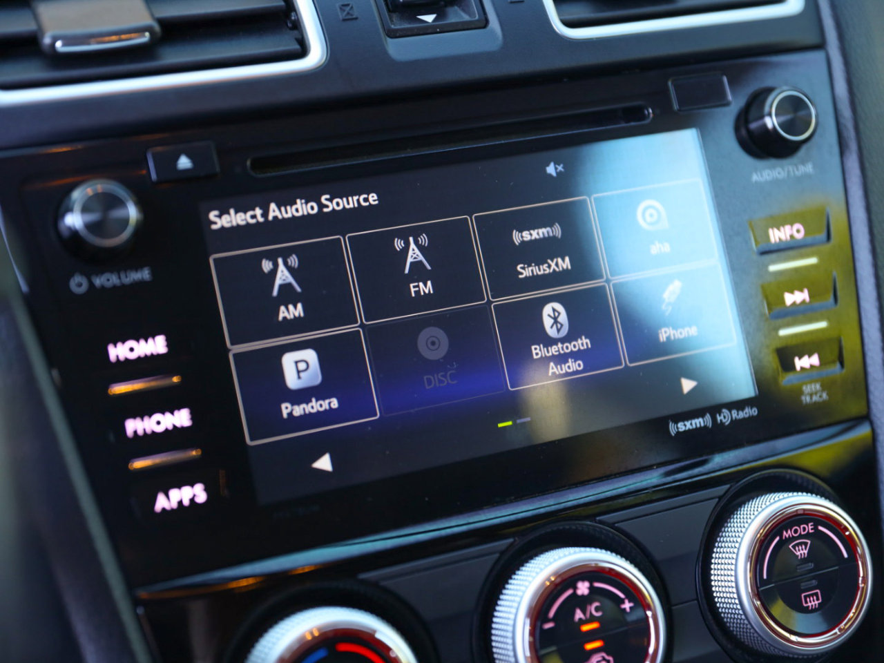 Used 2017 Subaru Forester 2.5i Limited w/ Popular Package #2 image 34