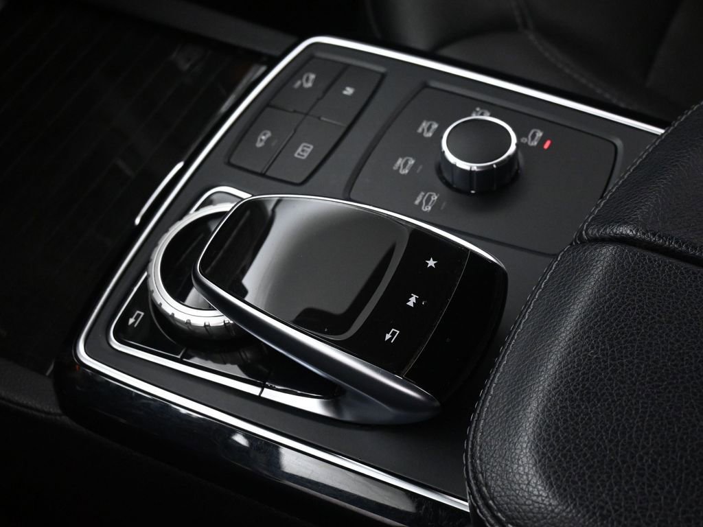 Used 2019 Mercedes-Benz GLE 43 AMG 4MATIC Coupe w/ Premium 3 Package image 45