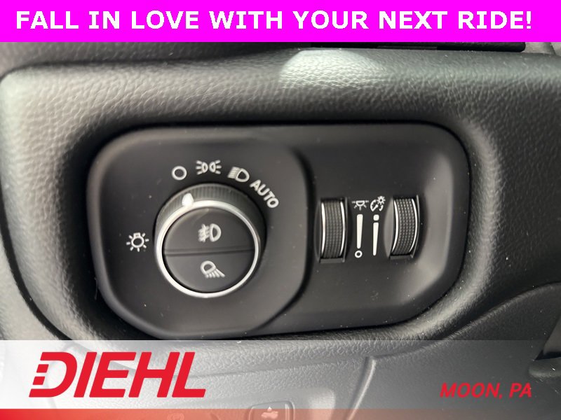 Certified 2022 RAM 1500 Laramie image 26