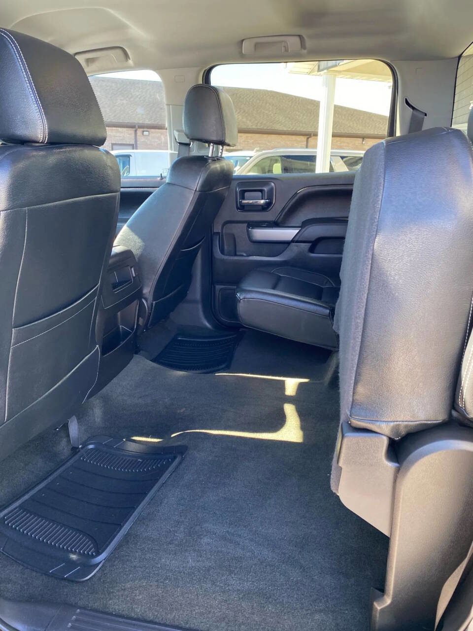 Used 2018 Chevrolet Silverado 1500 LT w/ All Star Edition image 25