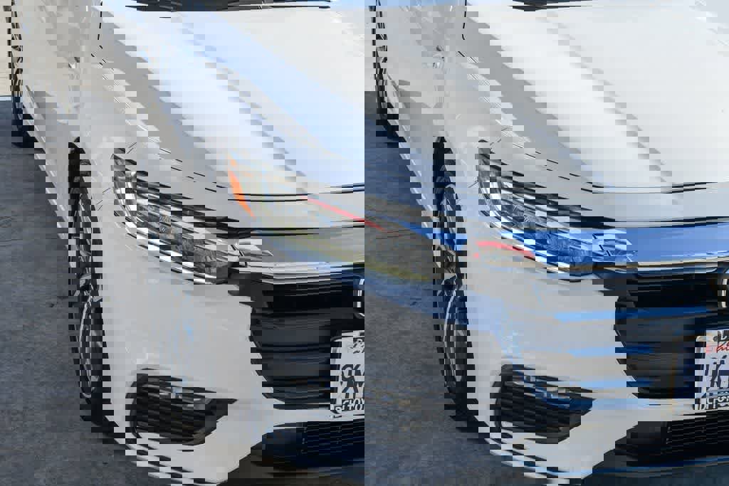 Used 2020 Honda Insight Touring image 4