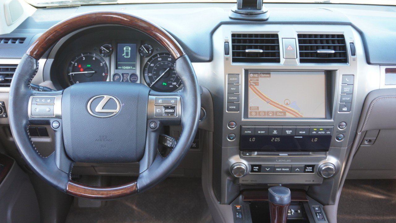 Used 2017 Lexus GX 460 Premium AWD/4WD image 28